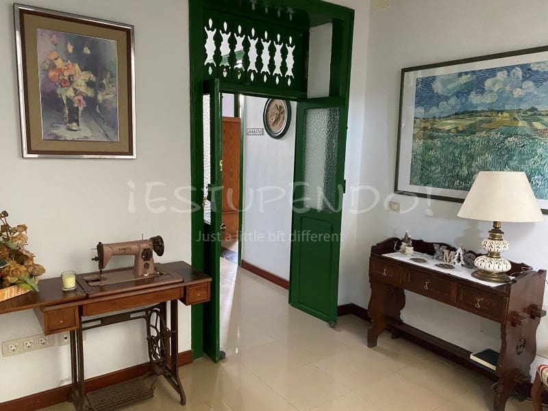 6 soveværelse Byhus til salg i Haria - € 798.000 (Ref: 9481161)