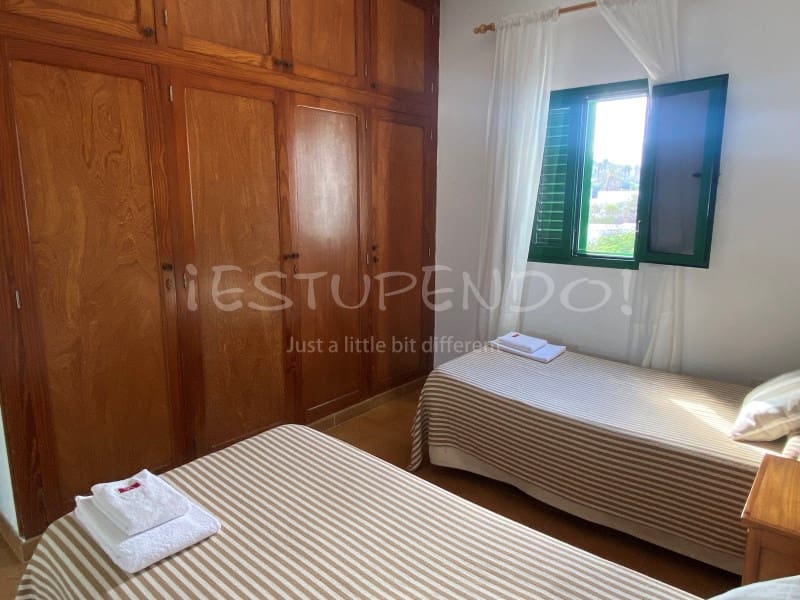 6 soveværelse Byhus til salg i Haria - € 798.000 (Ref: 9481161)