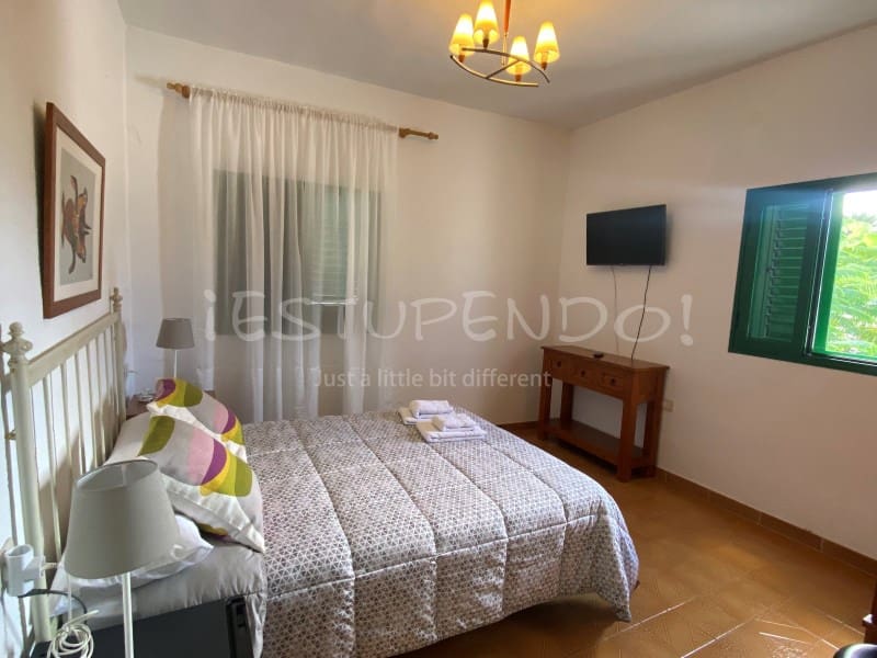 6 soveværelse Byhus til salg i Haria - € 798.000 (Ref: 9481161)