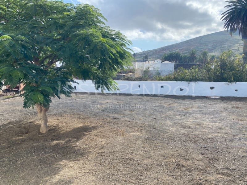 6 soveværelse Byhus til salg i Haria - € 798.000 (Ref: 9481161)