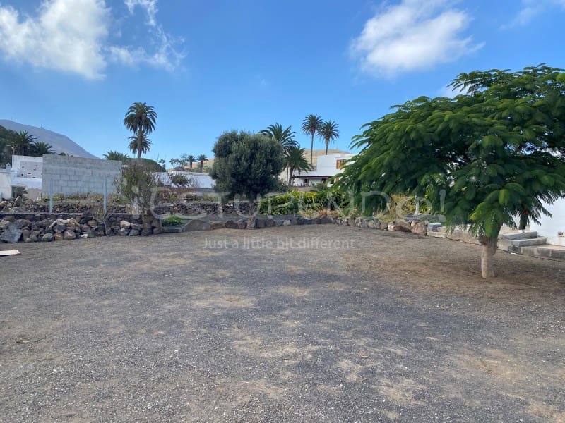 6 soveværelse Byhus til salg i Haria - € 798.000 (Ref: 9481161)