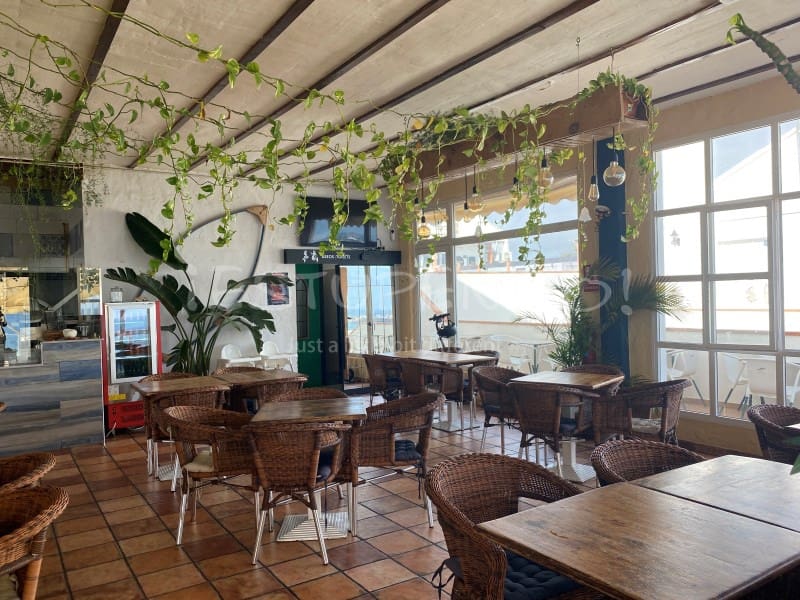 Local Commercial à vendre à Playa Blanca - 800 000 € (Ref: 9565087)