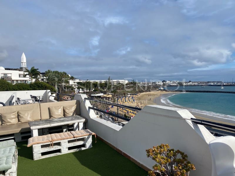 Local Commercial à vendre à Playa Blanca - 800 000 € (Ref: 9565087)