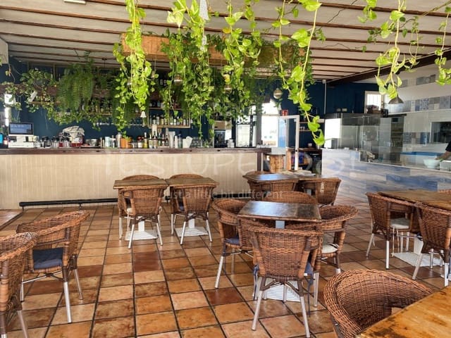 Local Commercial à vendre à Playa Blanca, Yaiza - 800 000 € (Ref: 9565087)