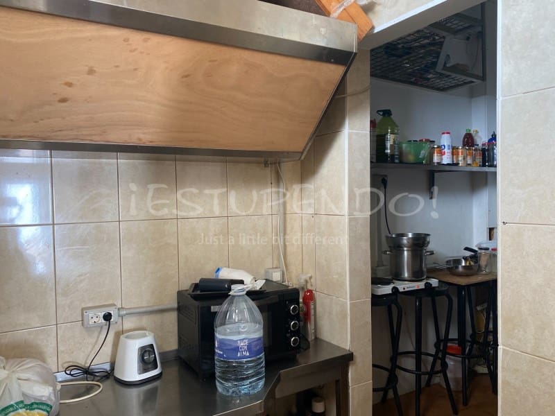 Local Comercial en Playa Blanca en venta - 500.000 € (Ref: 9565088)