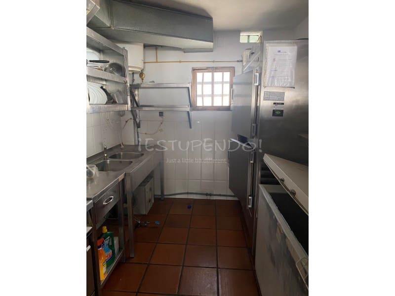 Erhverv til salg i Puerto del Carmen - € 395.000 (Ref: 9659209)