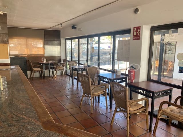 Erhverv til salg i Puerto del Carmen, Tías - € 395.000 (Ref: 9659209)