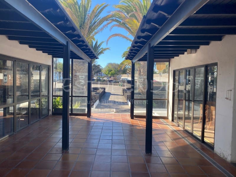 Erhverv til salg i Puerto del Carmen - € 395.000 (Ref: 9659209)