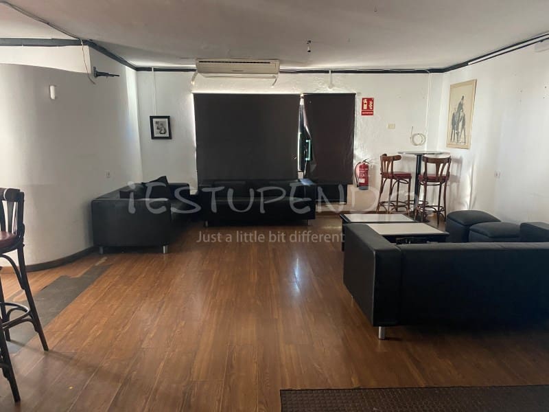 Erhverv til salg i Puerto del Carmen - € 395.000 (Ref: 9659209)