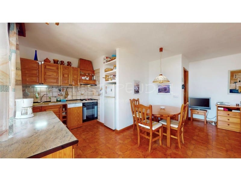 2 bedroom Townhouse for sale in Playa Blanca - € 320,000 (Ref: 9735372)