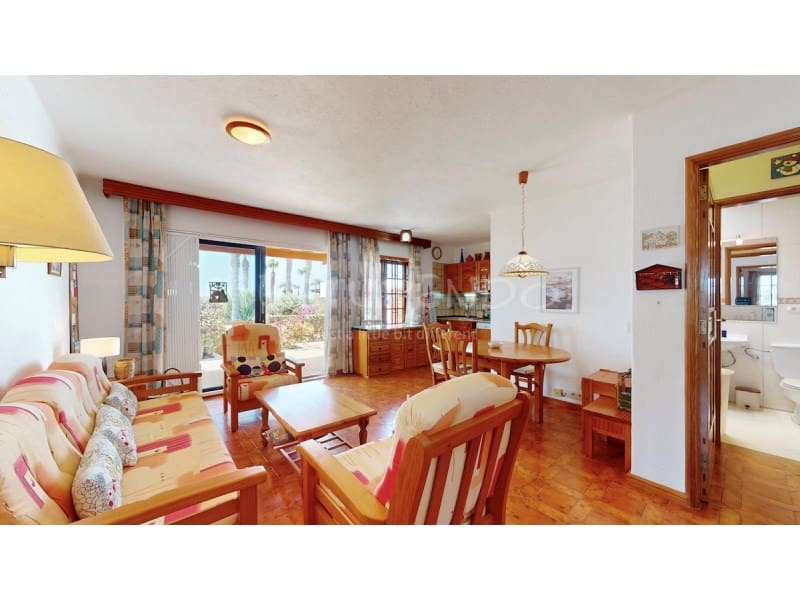 2 bedroom Townhouse for sale in Playa Blanca - € 320,000 (Ref: 9735372)