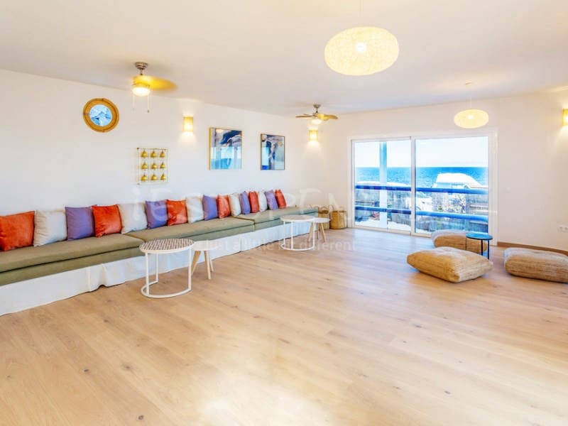 5 soverom Villa til salgs i Charco del Palo med svømmebasseng - € 2 500 000 (Ref: 9751831)