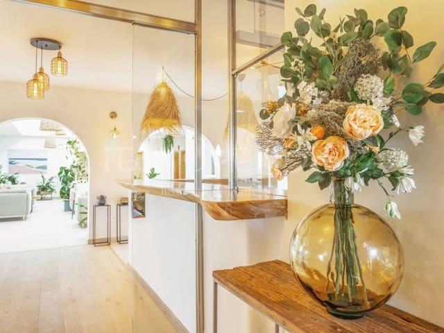 5 soverom Villa til salgs i Charco del Palo, Haría med svømmebasseng - € 2 500 000 (Ref: 9751831)