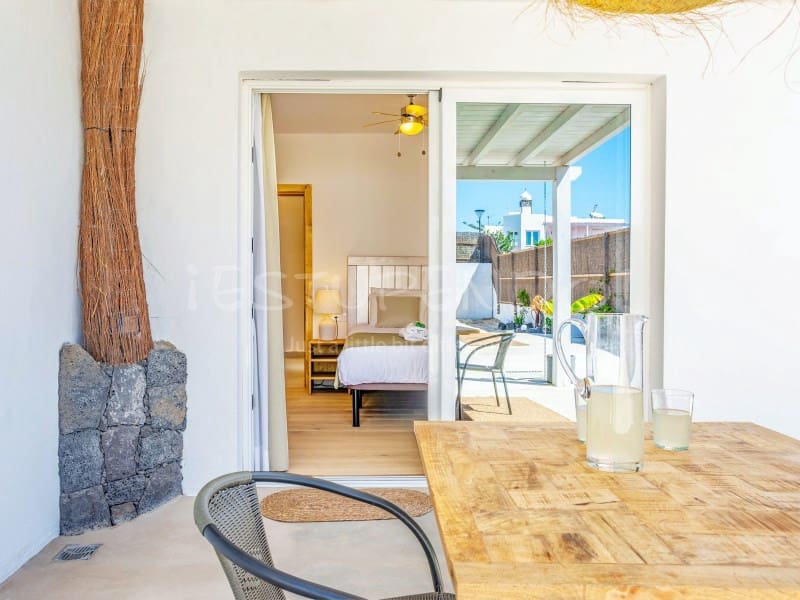 5 soverom Villa til salgs i Charco del Palo med svømmebasseng - € 2 500 000 (Ref: 9751831)