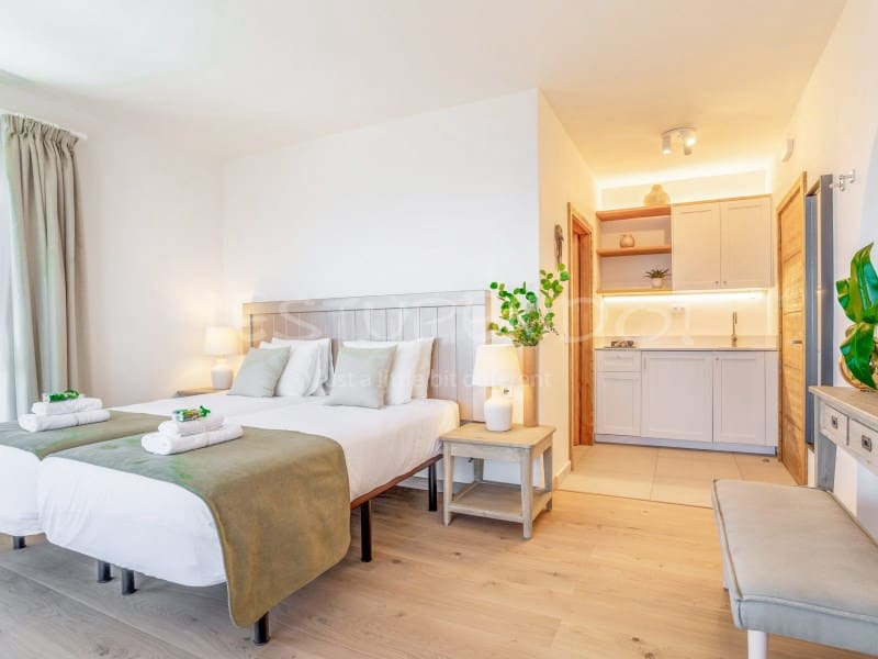 5 soverom Villa til salgs i Charco del Palo med svømmebasseng - € 2 500 000 (Ref: 9751831)