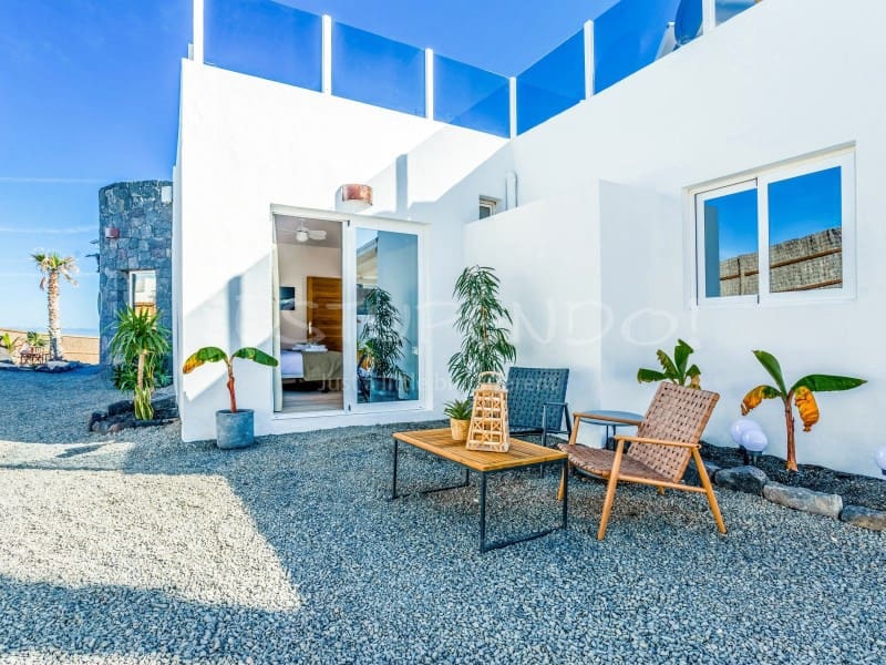 5 soverom Villa til salgs i Charco del Palo med svømmebasseng - € 2 500 000 (Ref: 9751831)