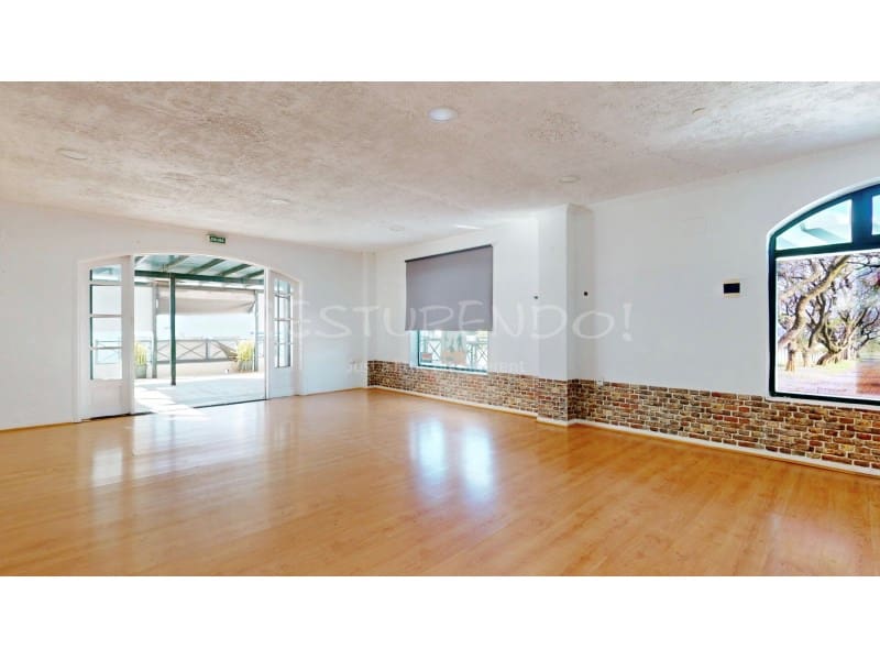 Virksomhed til salg i Playa Blanca - € 320.000 (Ref: 9758718)