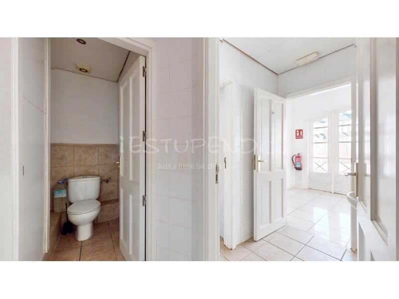 Virksomhed til salg i Playa Blanca - € 320.000 (Ref: 9758718)