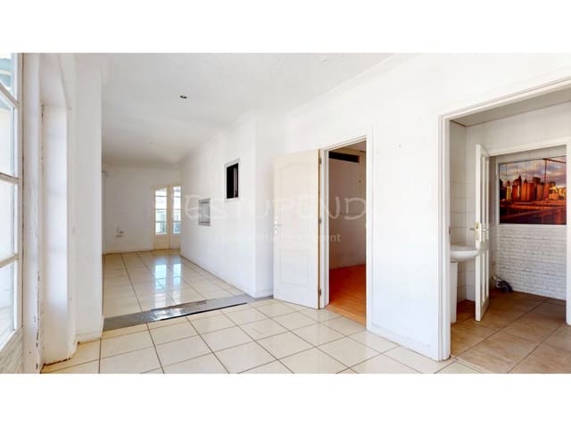 Virksomhed til salg i Playa Blanca, Yaiza - € 320.000 (Ref: 9758718)