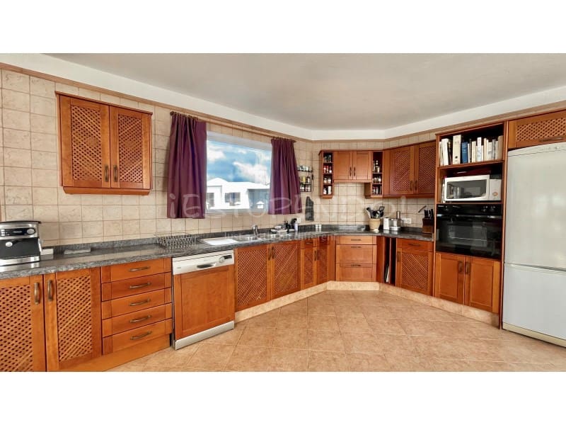 2 slaapkamer Villa te koop in Las Brenas - € 590.000 (Ref: 9777841)