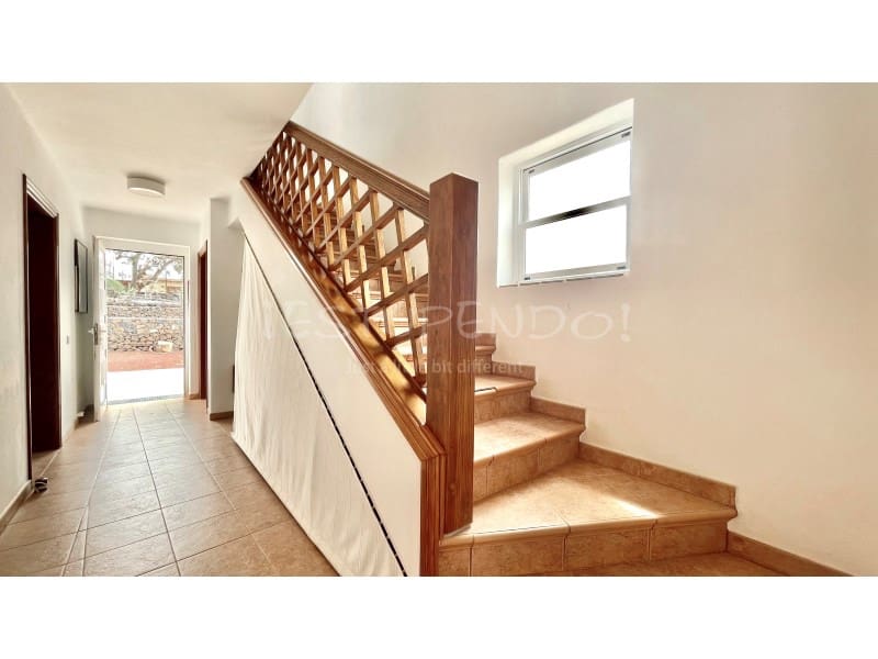 2 slaapkamer Villa te koop in Las Brenas - € 590.000 (Ref: 9777841)