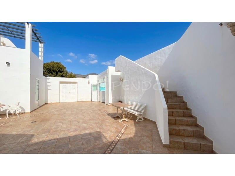 2 slaapkamer Villa te koop in Las Brenas - € 590.000 (Ref: 9777841)