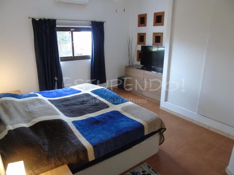 3 slaapkamer Villa te koop in Playa Blanca met garage - € 544.000 (Ref: 9806293)