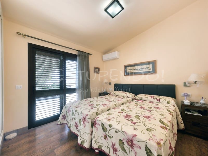 2 soveværelse Villa til salg i Puerto del Carmen - € 723.000 (Ref: 9833593)