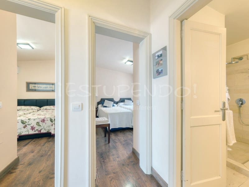 2 soveværelse Villa til salg i Puerto del Carmen - € 723.000 (Ref: 9833593)