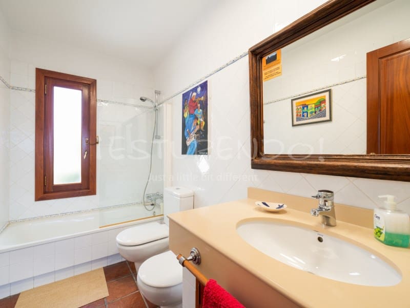 5 soverom Villa til salgs i Arrecife - € 1 190 000 (Ref: 9888735)