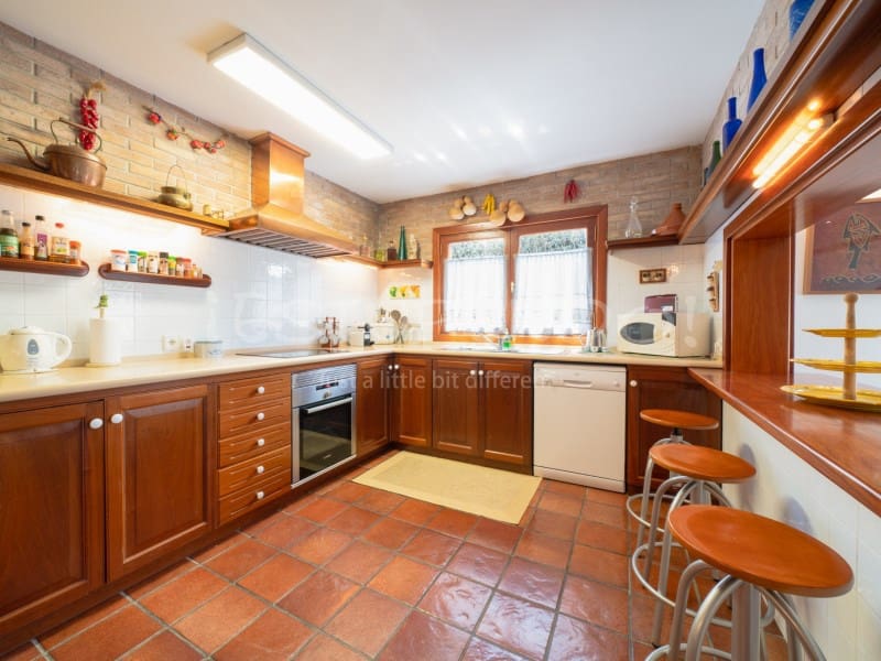 5 soverom Villa til salgs i Arrecife - € 1 190 000 (Ref: 9888735)