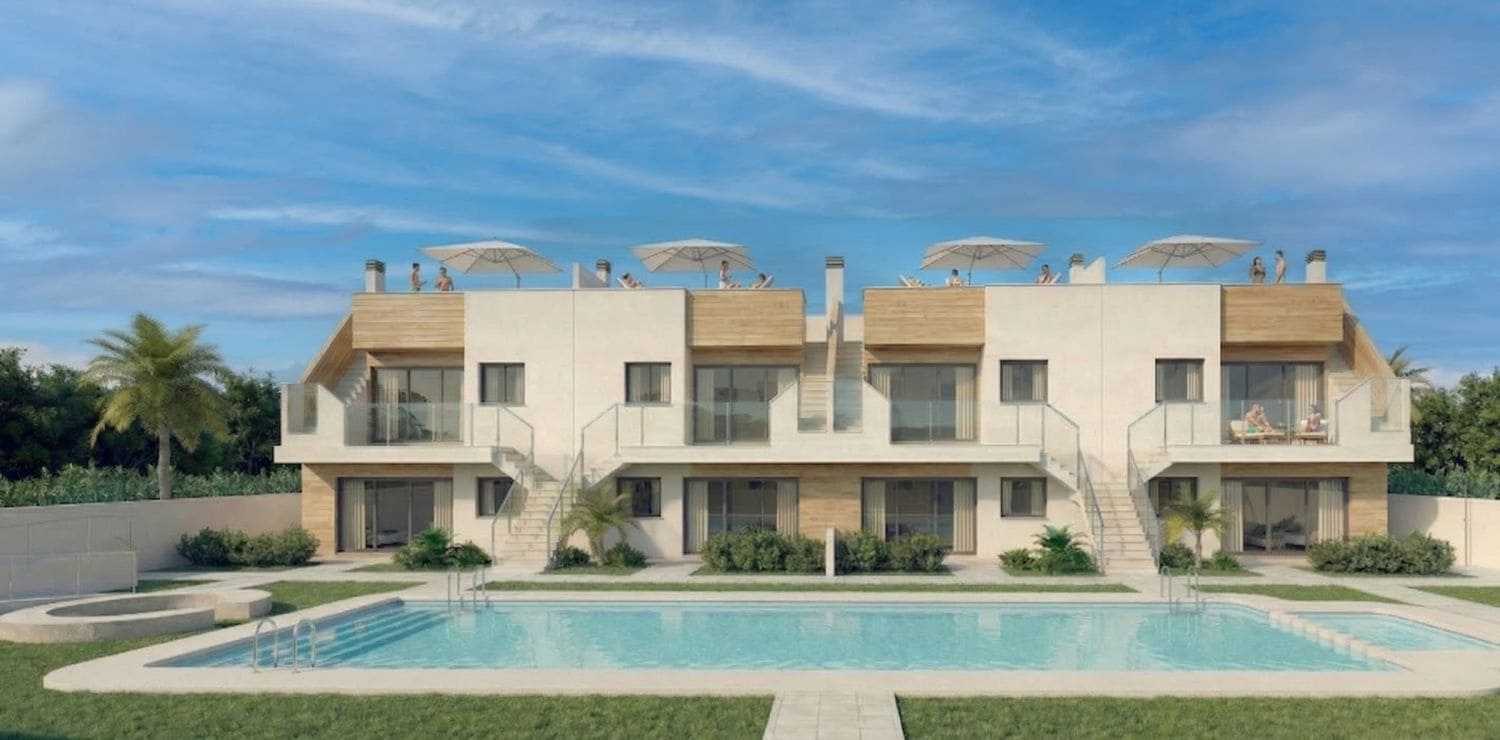 3 quarto Bungalow para venda em San Javier com piscina garagem - 268 900 € (Ref: 10128136)