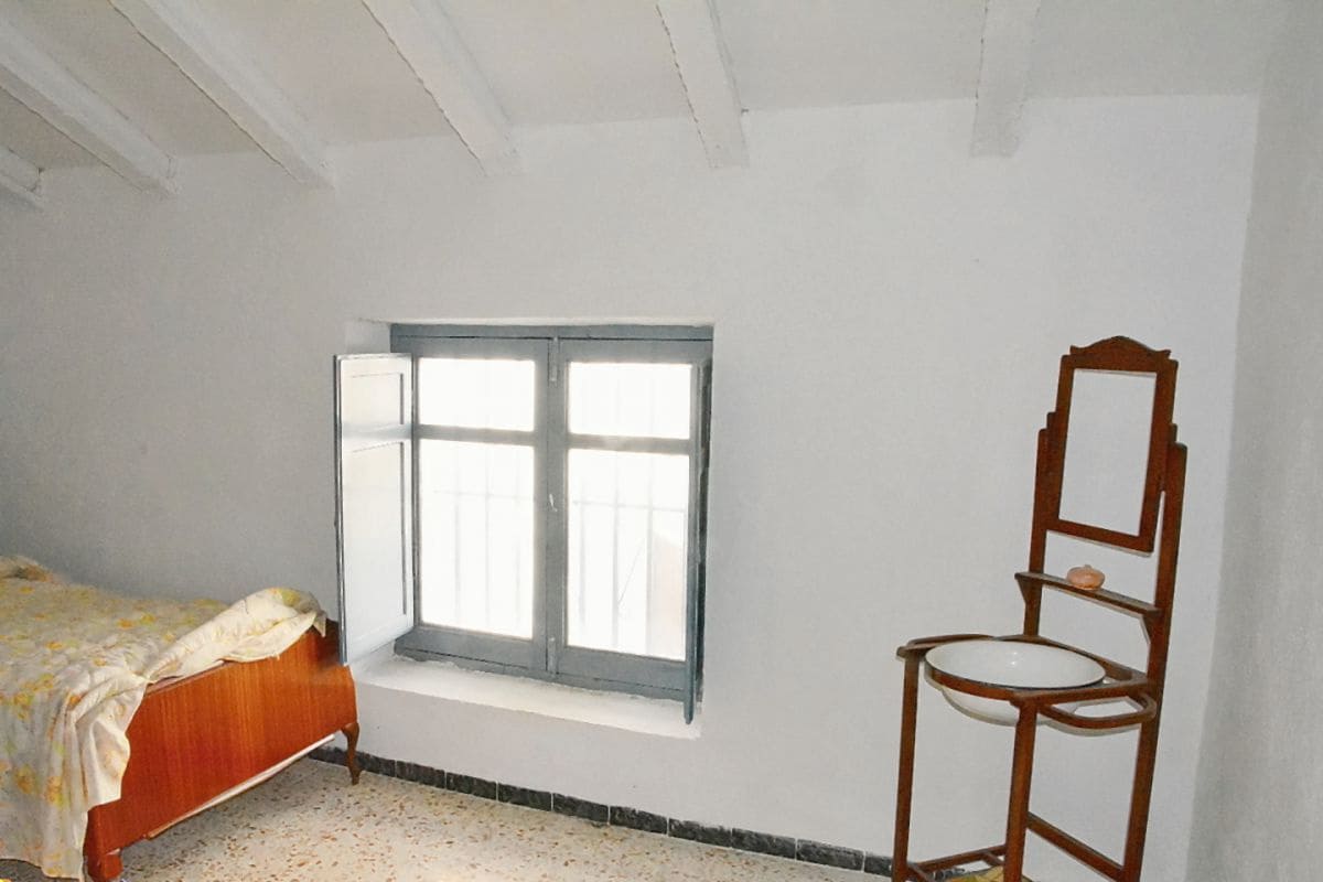 3 quarto Casa em Banda para venda em Pocicas - 90 000 € (Ref: 10133126)