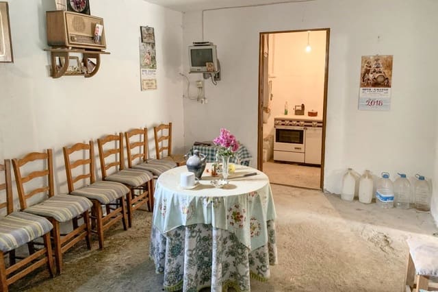 4 quarto Quinta/Casa Rural para venda em Oria - 49 950 € (Ref: 10133132)