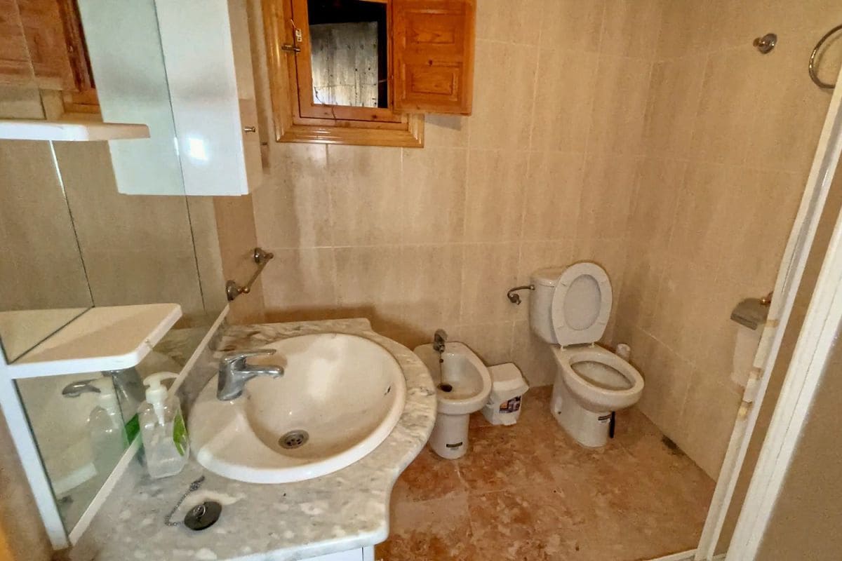 3 makuuhuone Maalaistalo myytävänä paikassa Locaiba - 89 500 € (Ref: 10133137)