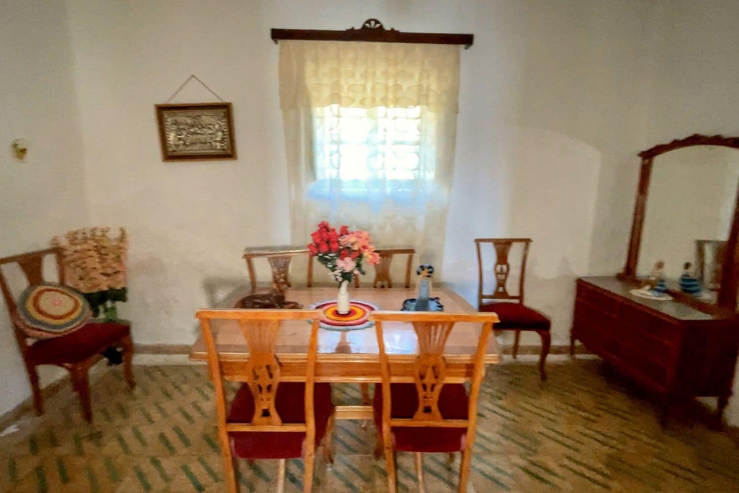 4 slaapkamer Huis te koop in Oria met garage - € 75.000 (Ref: 10133138)