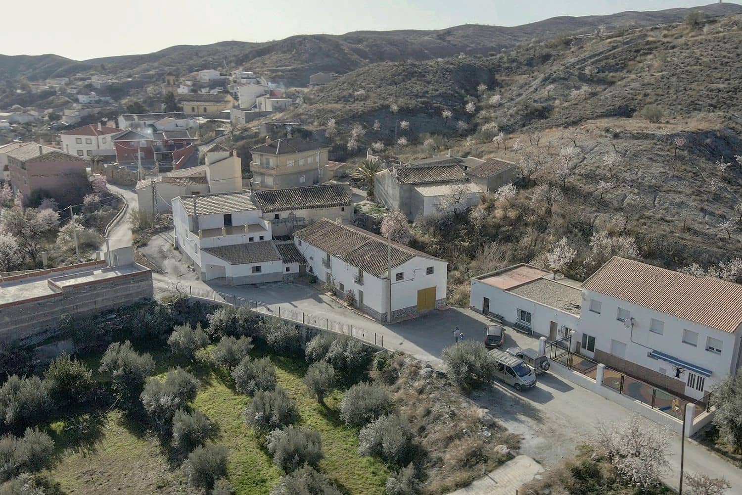 4 slaapkamer Huis te koop in Oria met garage - € 75.000 (Ref: 10133138)
