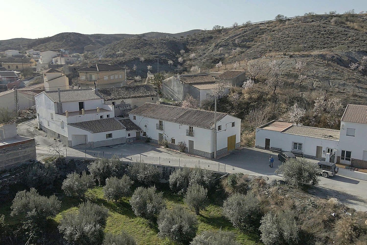 4 slaapkamer Huis te koop in Oria met garage - € 75.000 (Ref: 10133138)