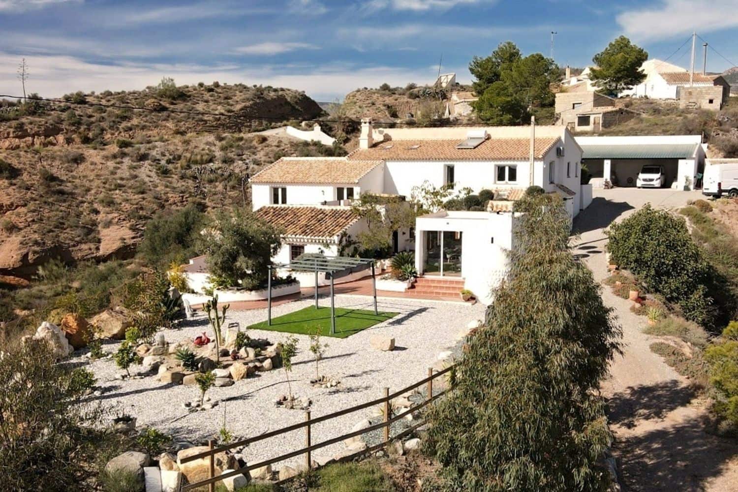 8 soveværelse Finca/Landehus til salg i Arroyo Medina med garage - € 495.000 (Ref: 10153317)