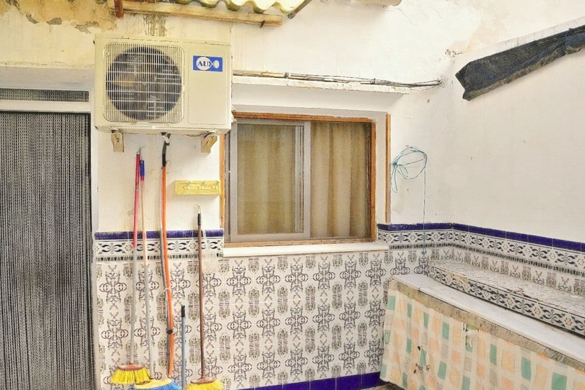 4 slaapkamer Huis te koop in Cantoria - € 85.000 (Ref: 6354308)