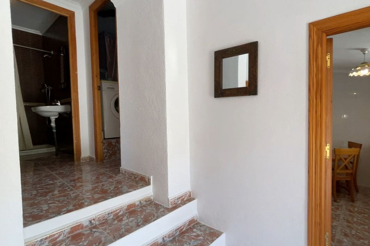 2 soveværelse Byhus til salg i El Margen - € 65.000 (Ref: 6354340)