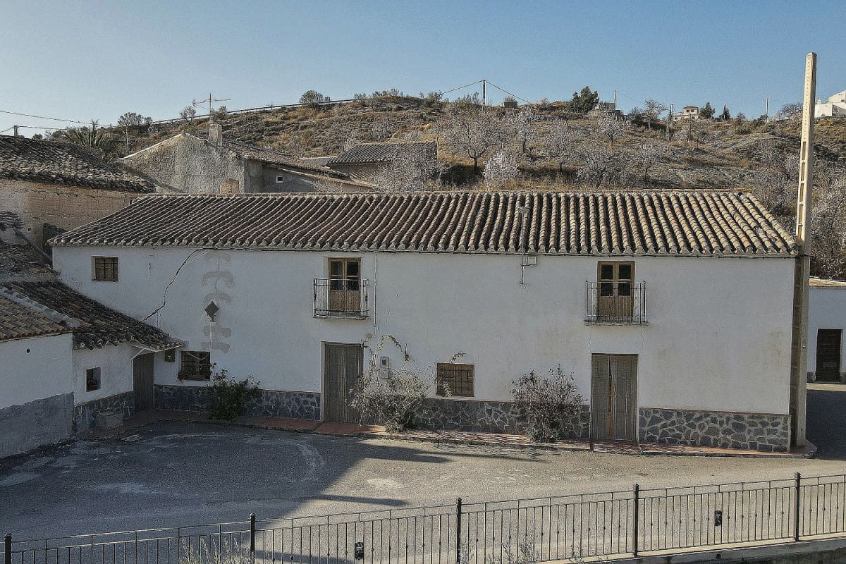 4 sovrum Hus till salu i Oria - 75 000 € (Ref: 6497159)