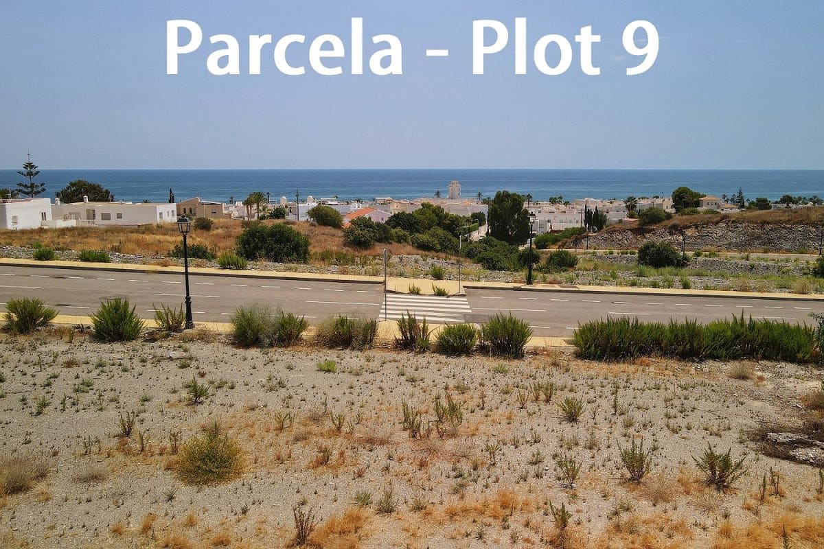 Grunde uden byggetilladelser til salg i Mojacar - € 160.000 (Ref: 7292687)