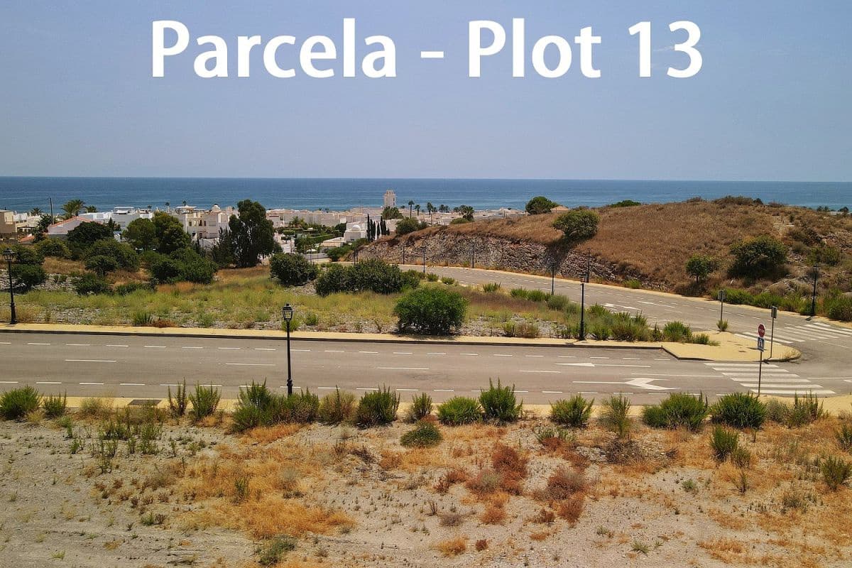 Grunde uden byggetilladelser til salg i Mojacar - € 160.000 (Ref: 7292687)