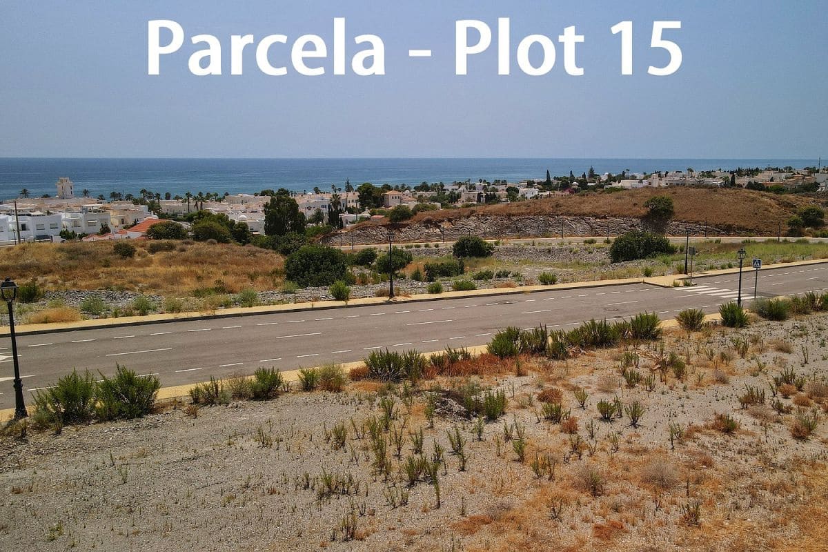 Grunde uden byggetilladelser til salg i Mojacar - € 160.000 (Ref: 7292687)