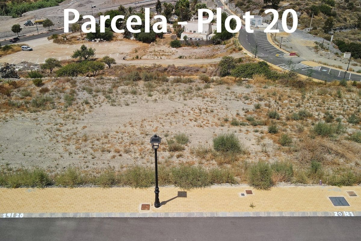 Grunde uden byggetilladelser til salg i Mojacar - € 160.000 (Ref: 7292687)