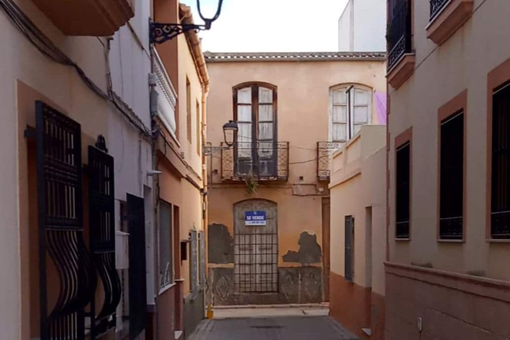 Townhouse for sale in Vera - € 75,000 (Ref: 8422990)