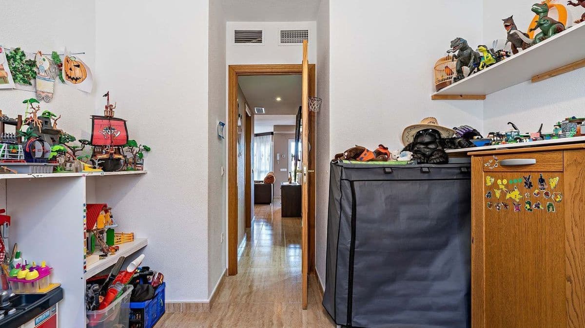 4 sypialnia Dom na sprzedaż w Cuevas del Almanzora z garażem - 195 000 € (Ref: 8511450)