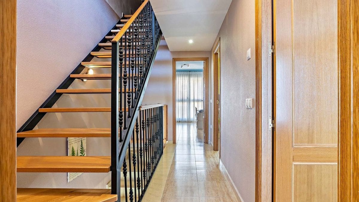 4 sypialnia Dom na sprzedaż w Cuevas del Almanzora z garażem - 195 000 € (Ref: 8511450)