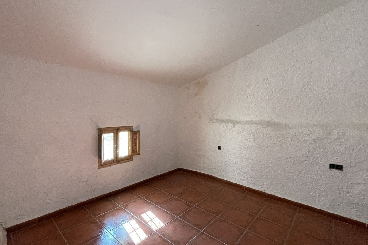 3 soveværelse Finca/Landehus til salg i Oria - € 66.500 (Ref: 8717020)